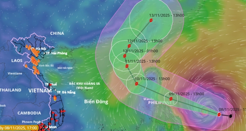 Super Typhoon Fung-wong forecast path map—Philippines to Vietnam.