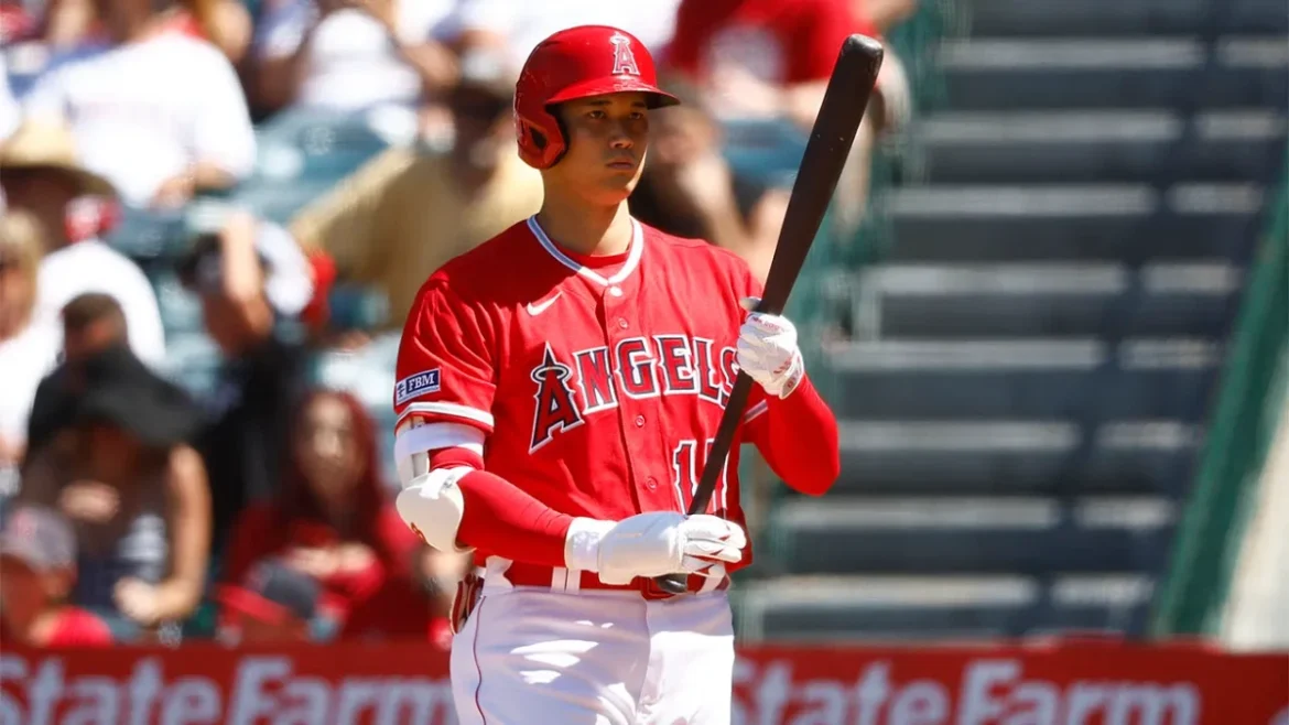 shohei ohtani at bat for Angels, credits Ronald Martinez/Getty Images
